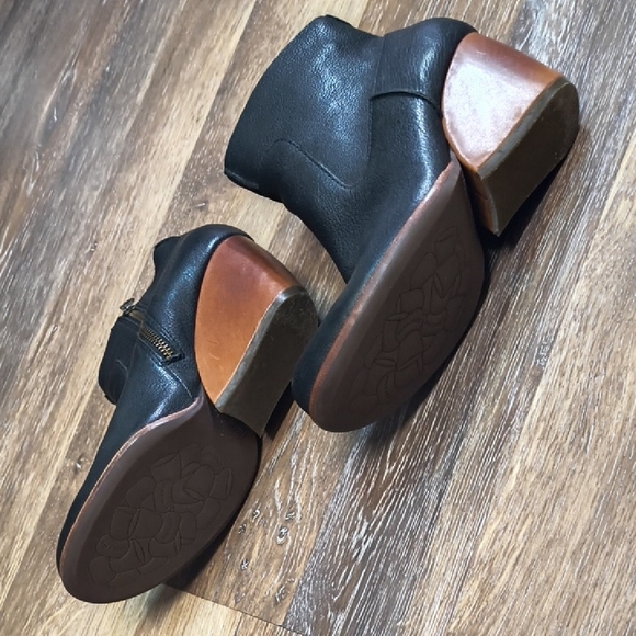 Kork-Ease Black Leather Ankle Booties with Wedge Heel - Picture 6 of 8